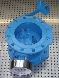 Bild Strömungsschalter der Typen HRK  mit Flanschenausführung, dichtschließend,
                             mit gleichzeitiger Rückschlagklappen-Funktion, in Kurzbaulänge